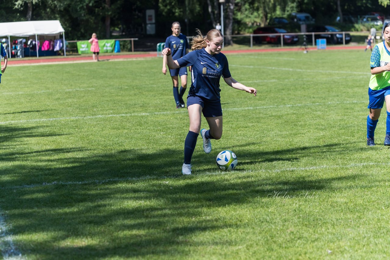 Bild 203 - Loewinnen Cup